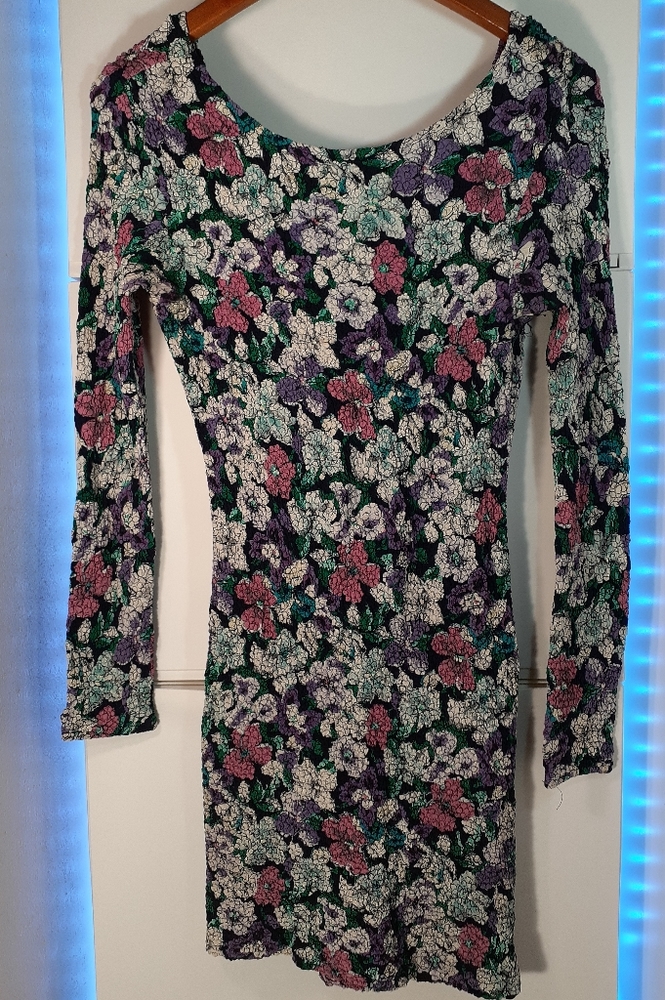 SELECTIONS Dress - Picture 2 of 5